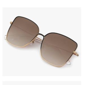Krewe Dolly 24k Crystal Mirrored Sunglasses Matte Black Fade